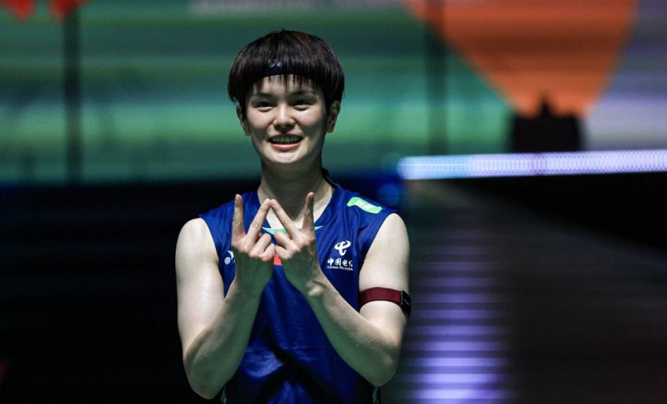 qo, 在女单半决, 王祉怡以