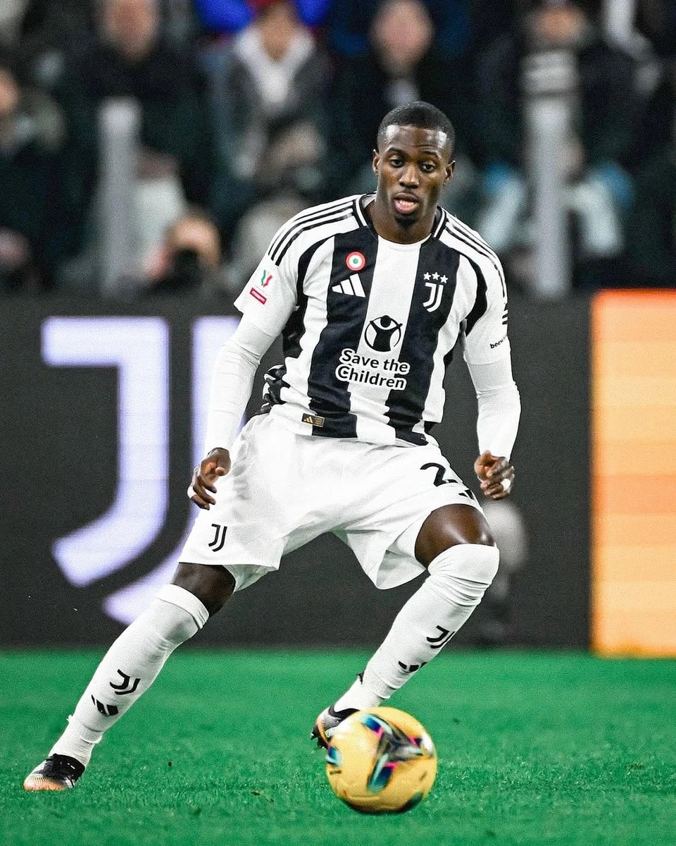 杜桑, 曼在 杜桑, 曼在