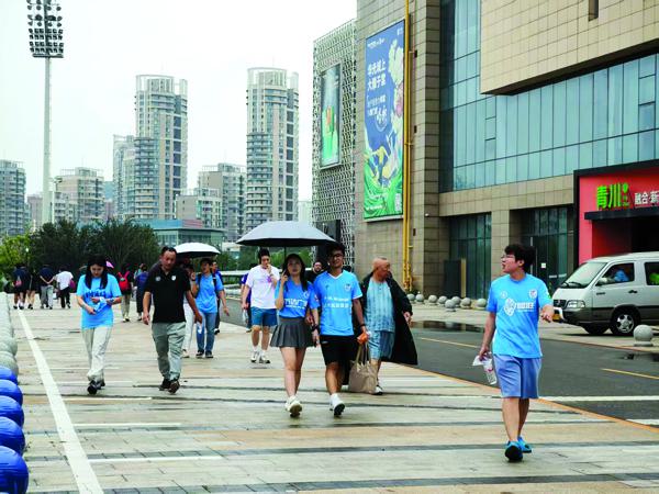 料中超联赛, 角逐 料中超联赛, 角逐