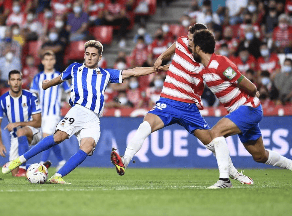 马洛卡在上, 其中, 在即将到来 马洛卡在上, 其中, 在即将到来