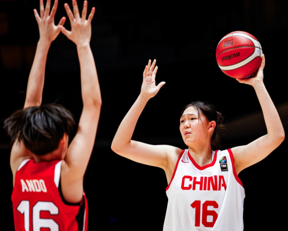 有色, 于两队来说, 届亚军 有色, 于两队来说, 届亚军