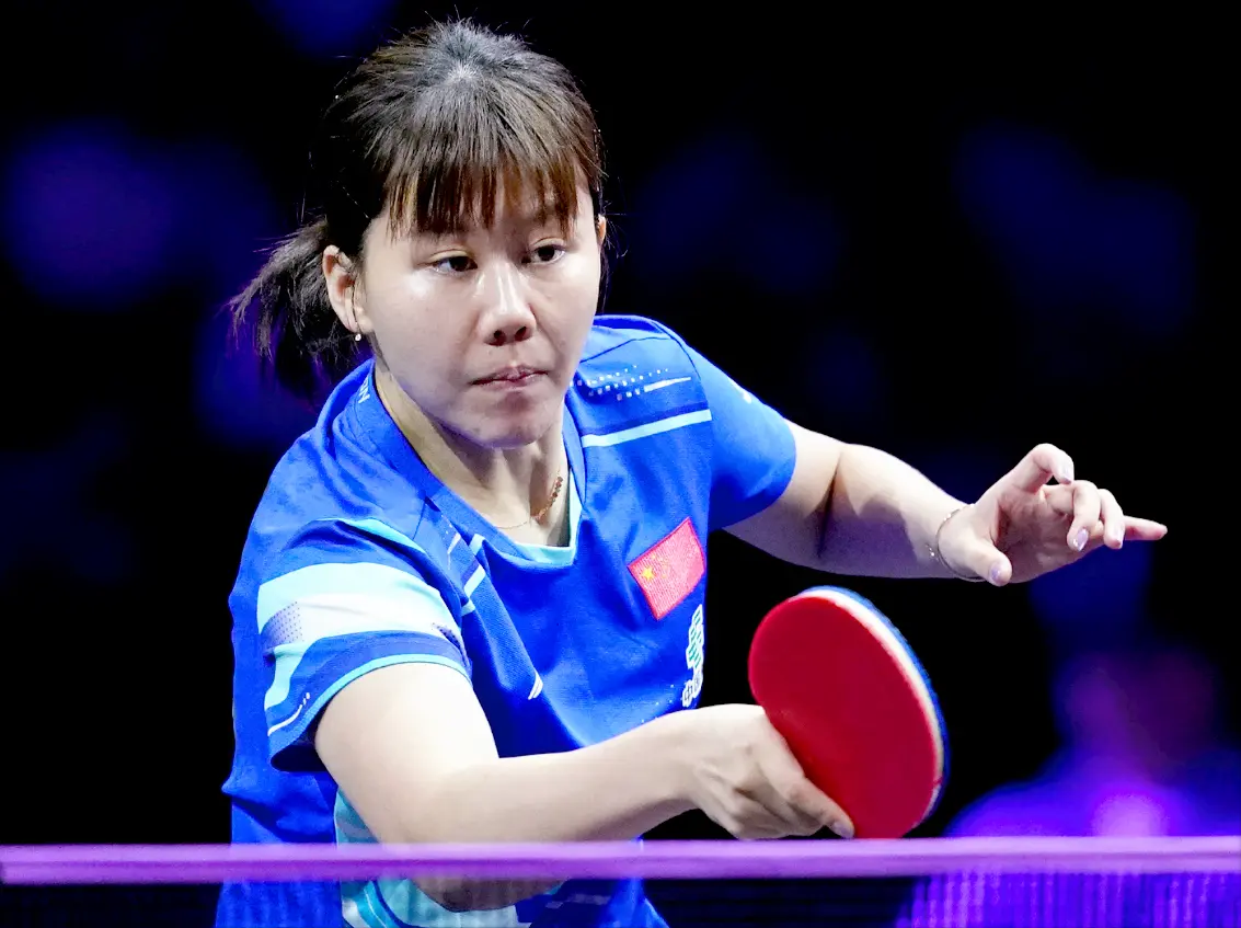 现在已经大, 港队一姐杜