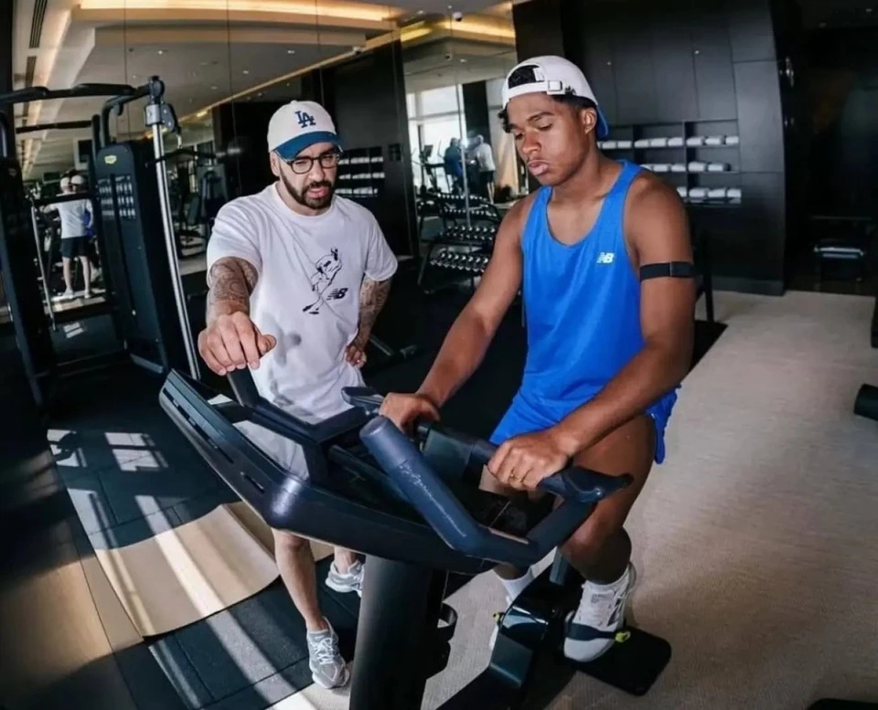 发力, 按最高标准 发力, 按最高标准